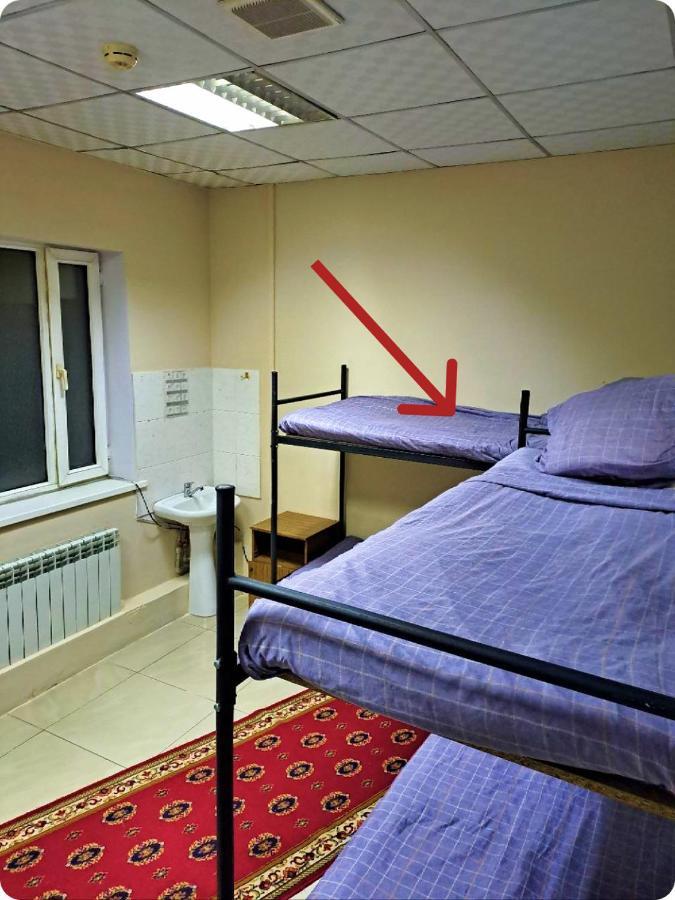 Fox Park Hostel Almaty Esterno foto