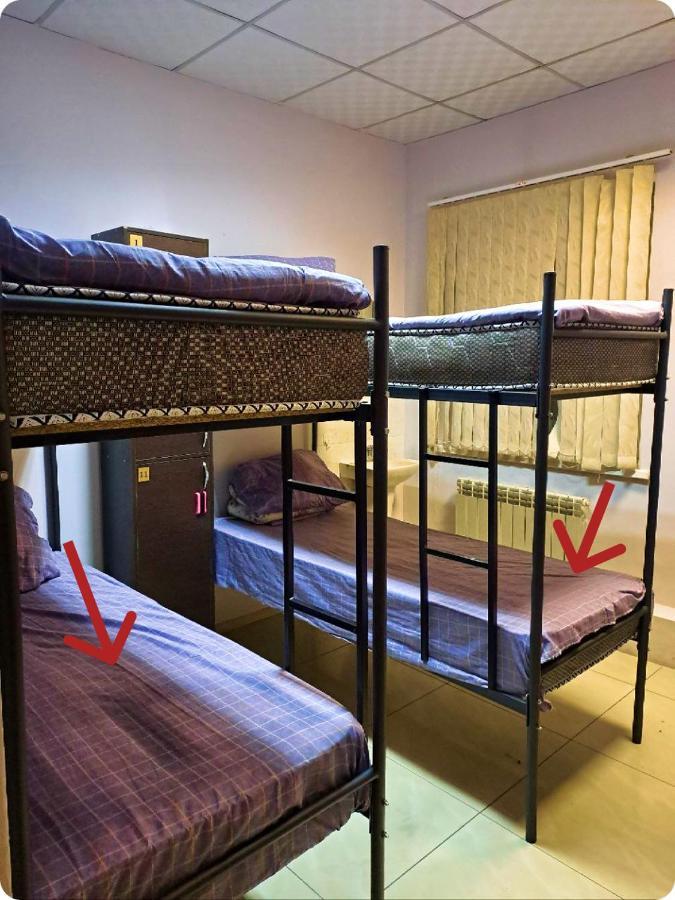 Fox Park Hostel Almaty Esterno foto